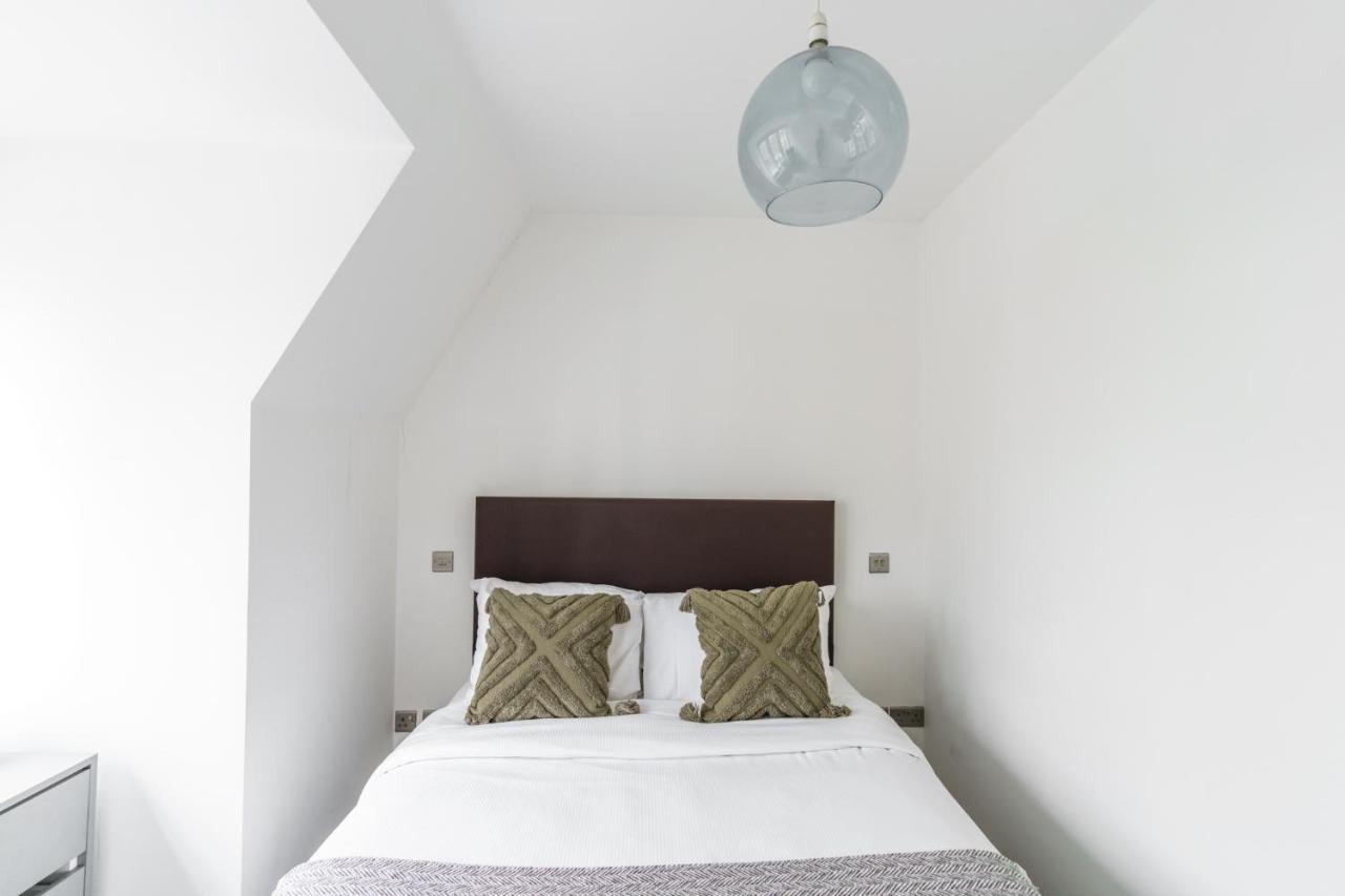 Top Floor Apartment High Street Kensington London Eksteriør billede