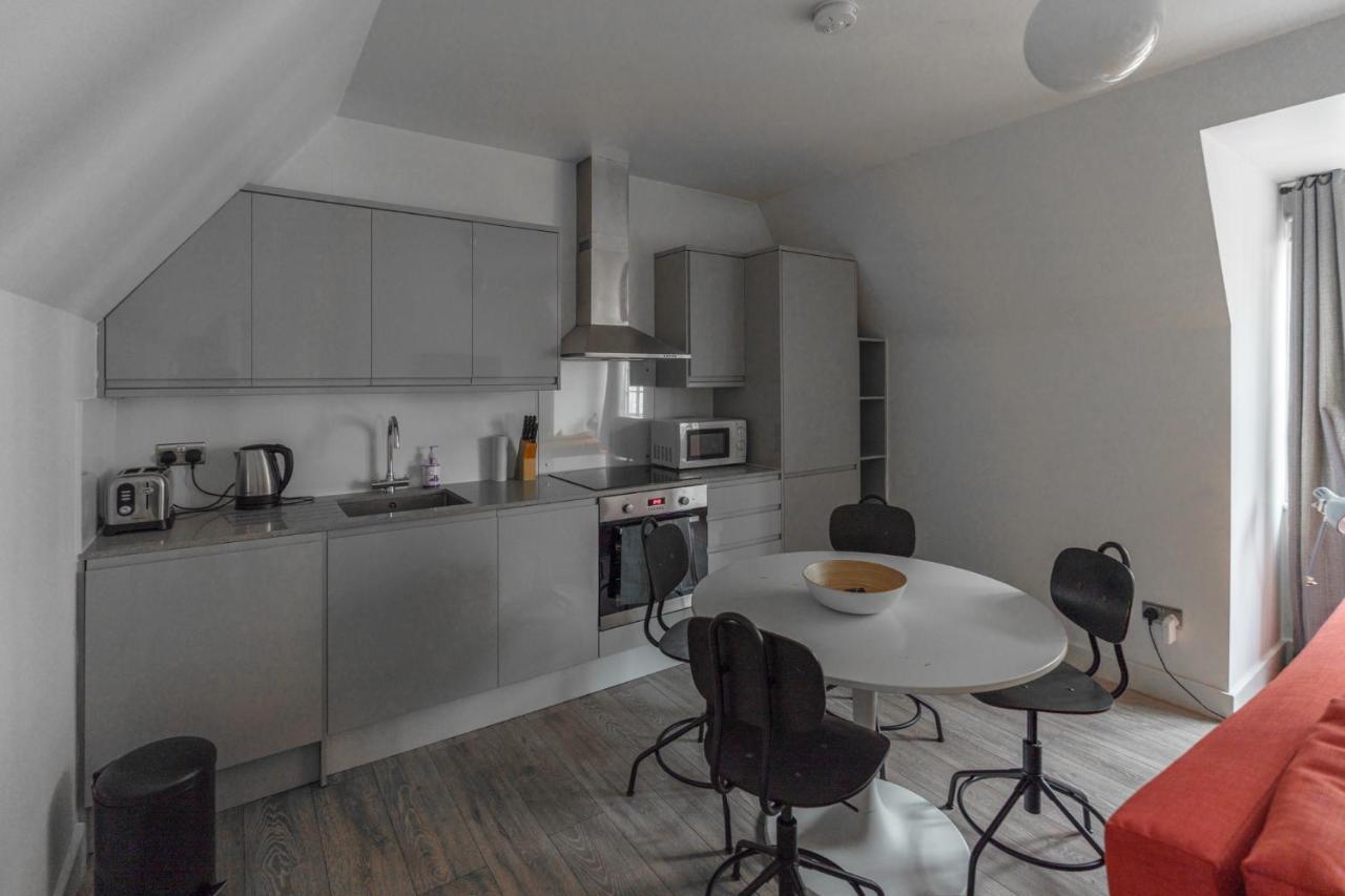Top Floor Apartment High Street Kensington London Eksteriør billede